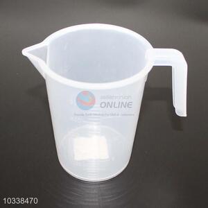 Food grade plastic measuring jug measuring cup