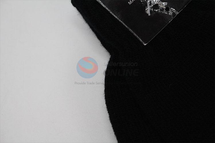 Durable black knitted polyester gloves