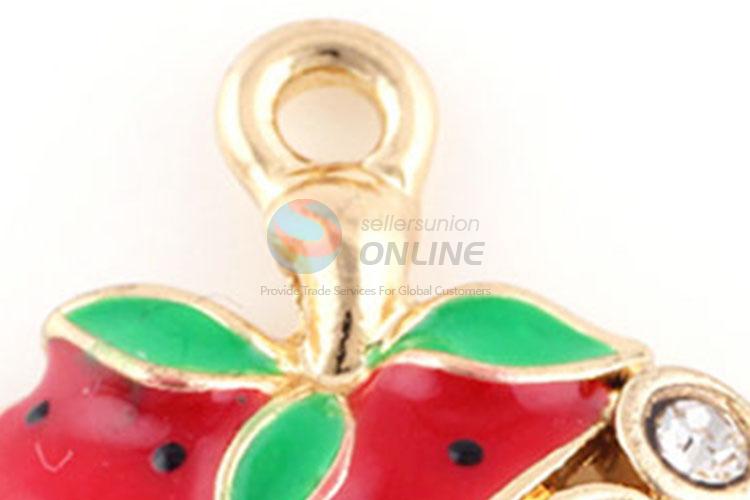 Factory Price Popular Strawberry Shaped Pendant For Necklace