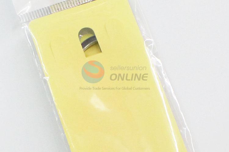 Hot-selling popular friend shape key chain