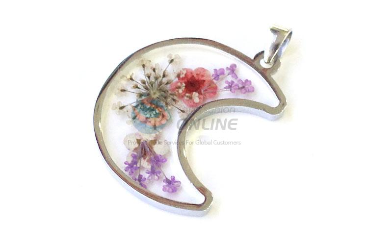 High Quality Cute Moon Shape Real Flower Pendant