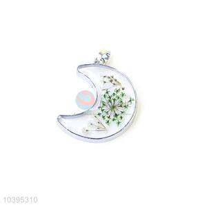 Wholesale Moon Shape Real Flower Pendant With Gold Chain