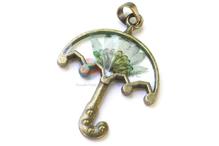 Cute Umbrella Shape Zinc Alloy Real Flower Pendant