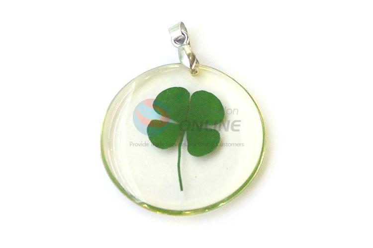 Unique Design Round Four-Leaf Clover Pendant