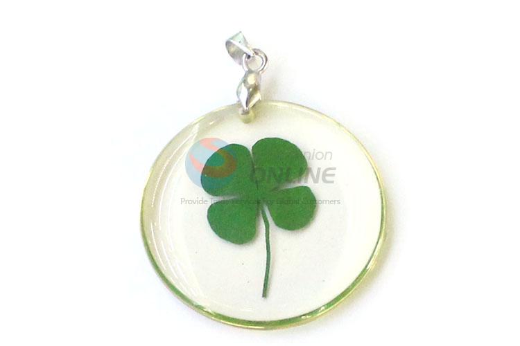 Unique Design Round Four-Leaf Clover Pendant