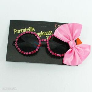 Pink bow-knot party glasses