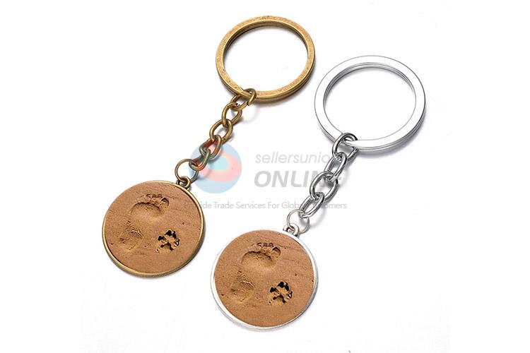 Unique Design Footprint Pattern Alloy Key Chain