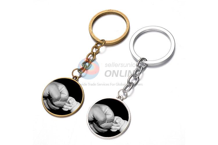 Sweet Design Hand To Hand Pattern Key Chain