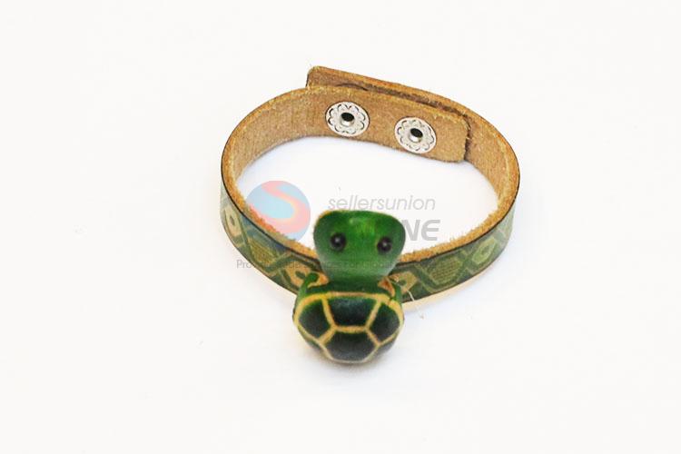 Tortoise Leather Bracelet/Fashion Jewelry