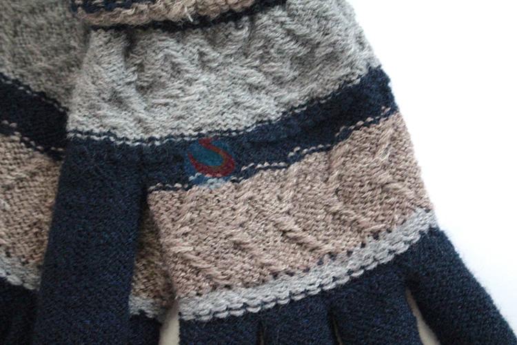 Cheap high quality warm knitted gloves for adults