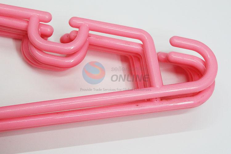 Cute Pink Color Plastic Non-slip Clothes Hangers