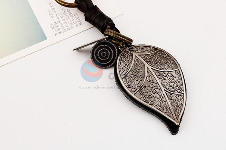 Zinc Alloy Key Chain/Key Ring with Leaf