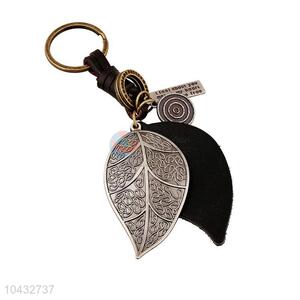 Zinc Alloy Key Chain/Key Ring with Leaf