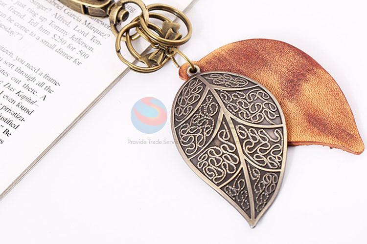 Zinc Alloy Key Chain/Key Ring with Leaf