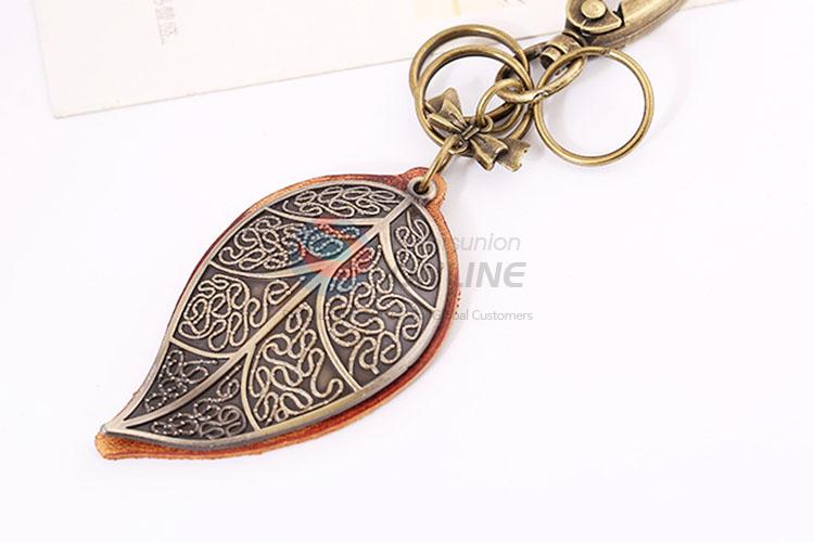 Zinc Alloy Key Chain/Key Ring with Leaf