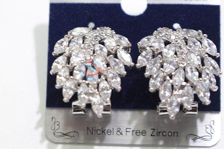 Latest arrival zircon ear stub