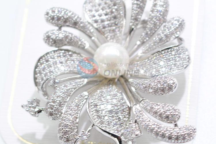 Cute best new style zircon brooch