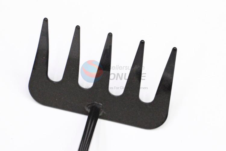 Factory Direct Garden Leaf Rake with Handle