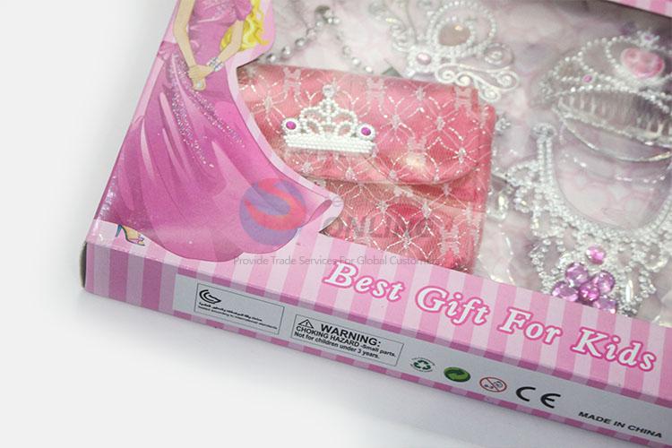 Factory Sales Attractive Plastic Princess Queen Crown Accessory Jewel for Girls