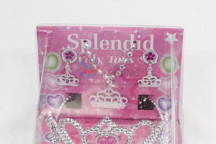 Cheap Promotional Attractive Plastic Princess Queen Crown Accessory Jewel for Girls