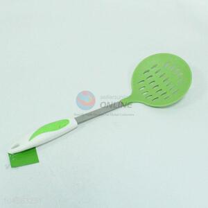 Factory supply utility nylon leakage ladle