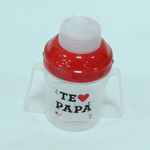 China OEM fashion kids feeding bottle with handles