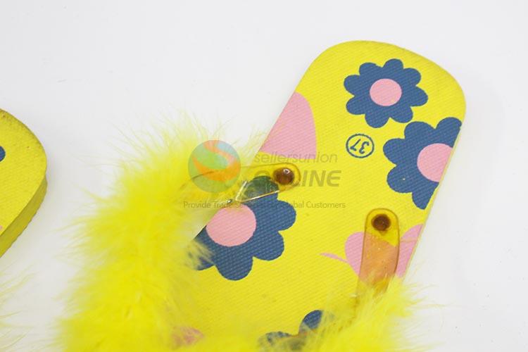 Fashion women flip flops with fake fur