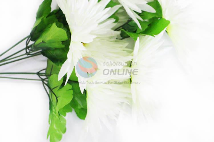 A Bunch of White Fake Flower for Wedding Party Decoration