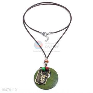 Wholesale low price vintage alloy pendant wooden necklaces