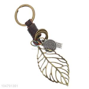 Cheap high quality cowhide key chain leaf key ring