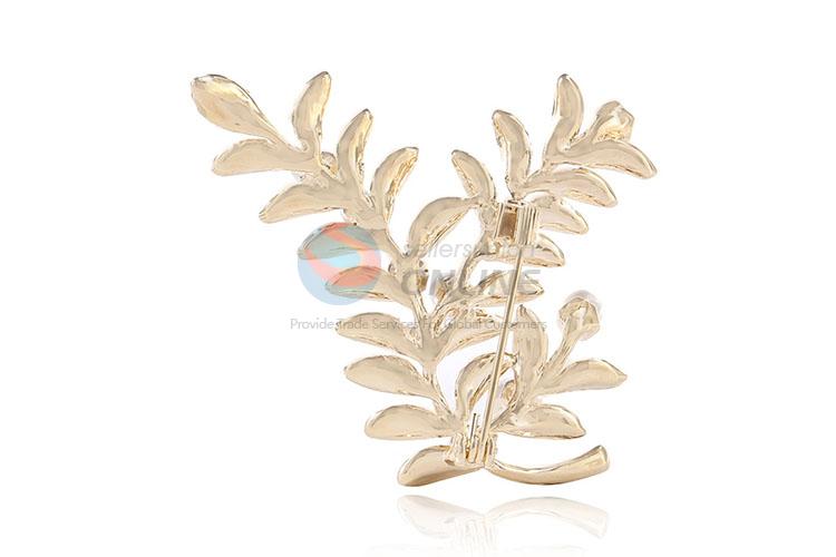 Super quality gold pearl alloy brooch