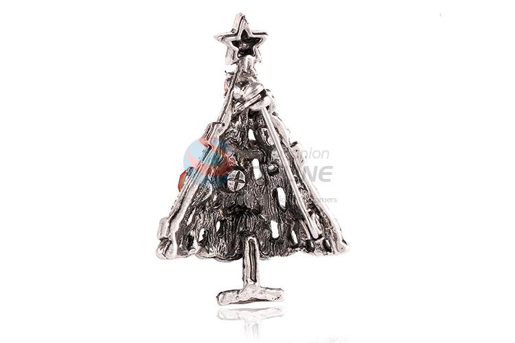 Top manufacturer Christams tree shape alloy brooch