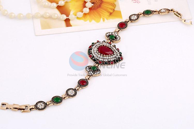 Latest design rhinestone alloy bracelet