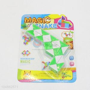 Normal Low Price Green and White Color Educational Speed AK47 Gun Shaped Toys Twist Cube Puzzle Toys