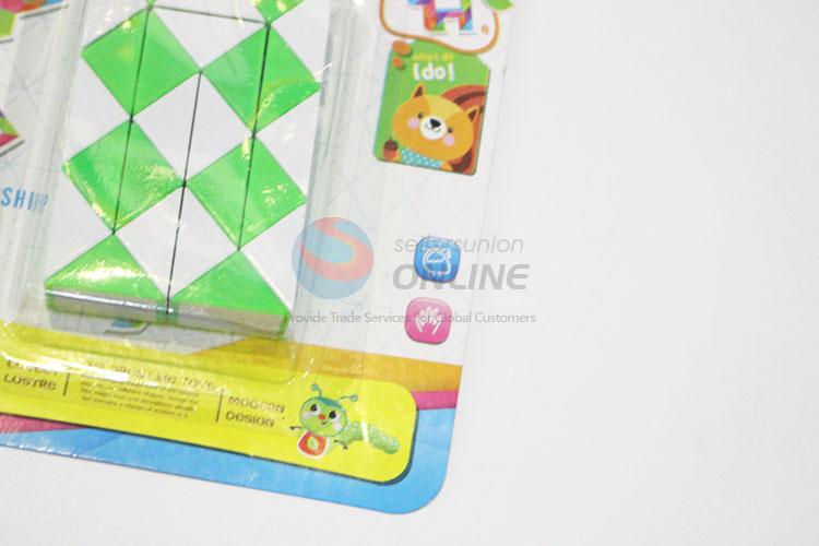 Portable Green and White Color Educational Speed Square Shaped Toys Twist Cube Puzzle Toys