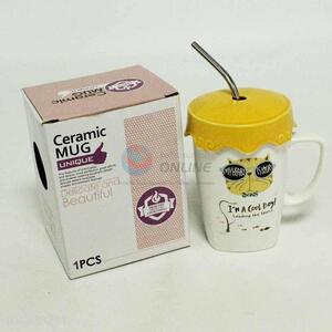 Bottom price nice design ceramic cup with cover