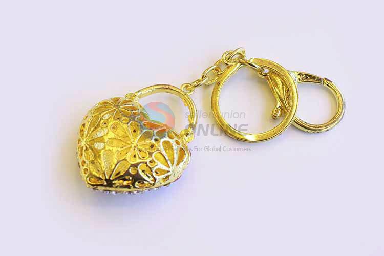 Unique Heart-Shaped Decoration Metal Keychain