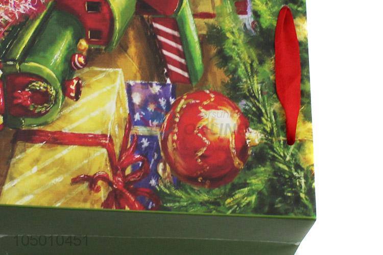 High grade custom Chrismtas pattern paper gift bag with handle