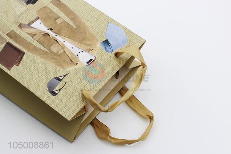 Factory promotional printed ivory board gift bag with handle