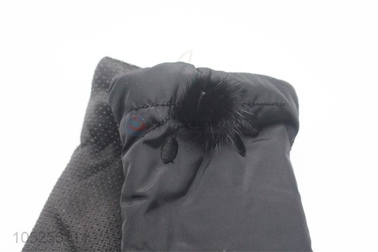 Pretty fashion women winter warm gloves outdoor gloves