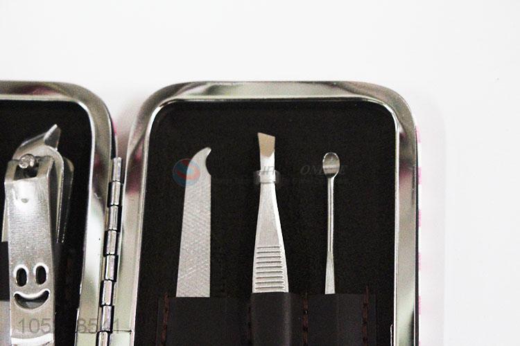 Best selling nail clipper kit predicure scissor earpick nail care set