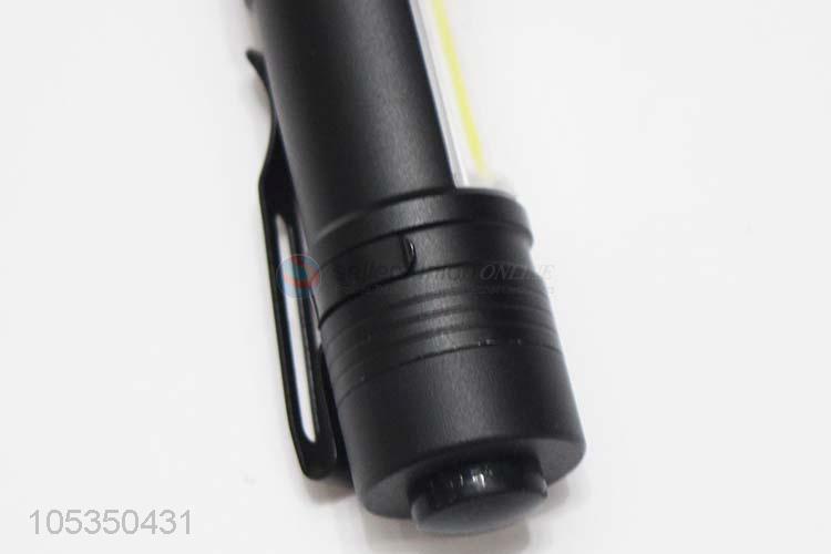 Chinese Factory Portable Flashlight Outdoor Camping Light