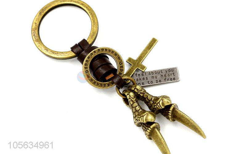 Promotional retro matte alloy spinous toe shape key ring key holder for men