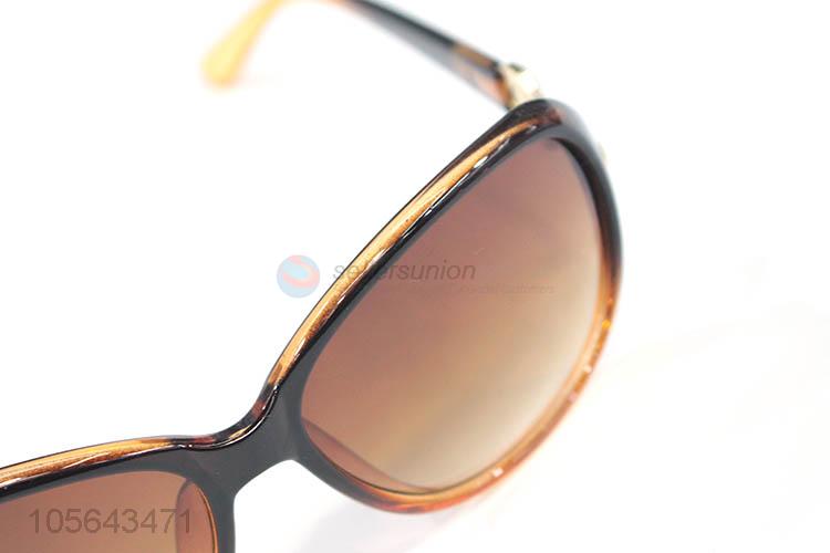 Cheap wholesale fashionable custom men women uv400 sunglasses