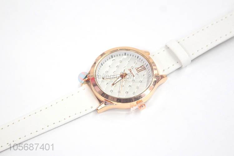 Wholesale Fashion White Alloy Wrist Watch For Women