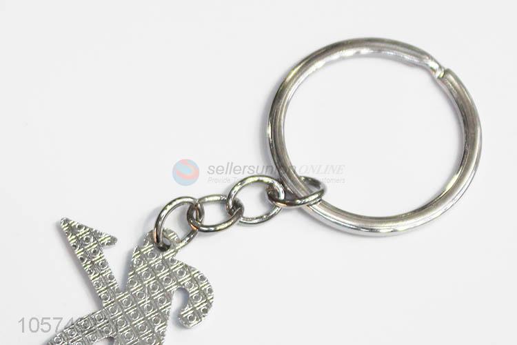 Factory wholesale letter K shape zinc alloy keyrings metal key chain