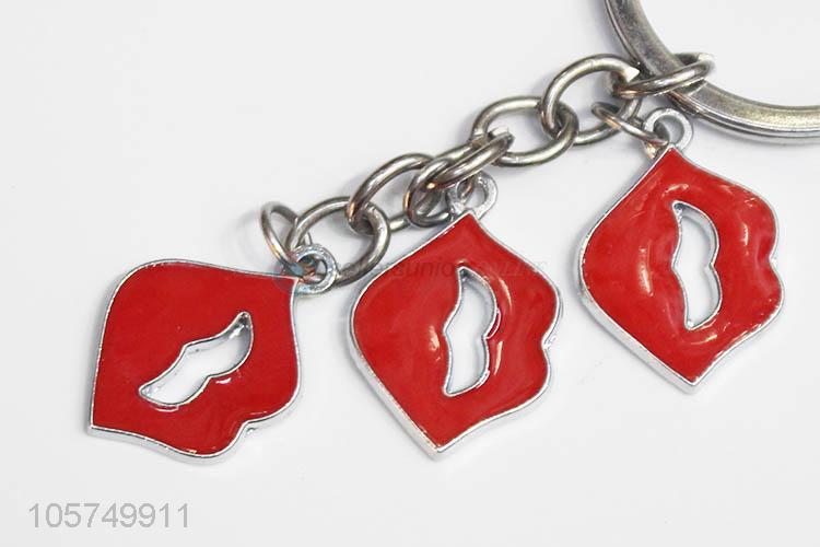 New style custom lip shape zinc alloy key chains enamel metal keyrings