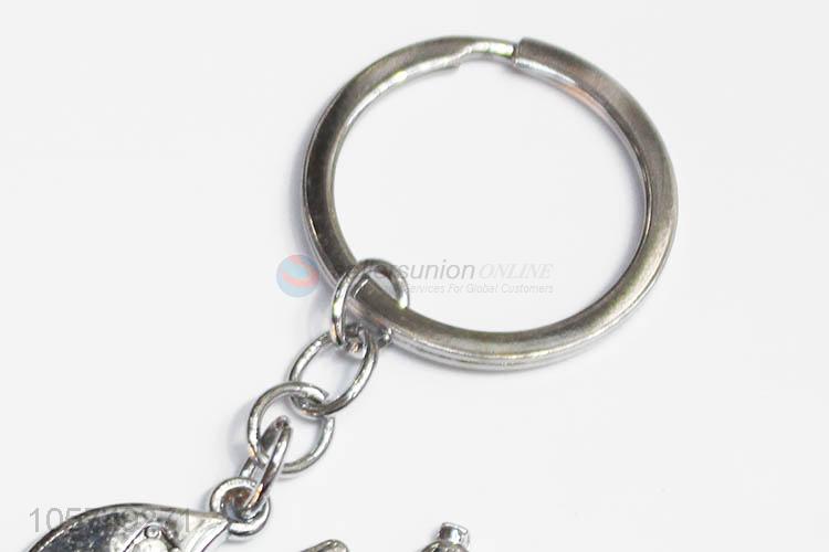 Direct factory supply letter W shape zinc alloy key chains metal keyrings