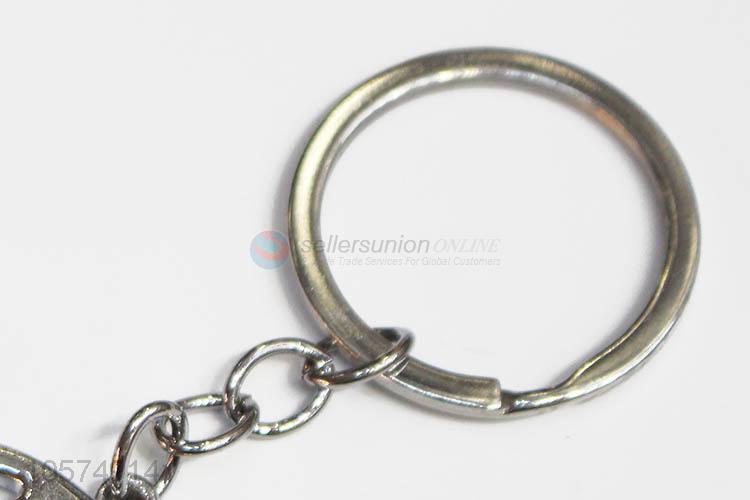 Professional suppliers letter E shape zinc alloy keyrings metal key chain