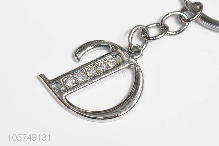 Popular design letter D shape zinc alloy key chains metal keyrings